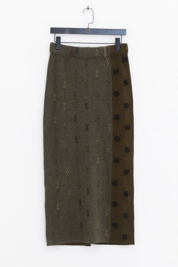 YANYAN KNITS Fall/Winter 2025: Daisy Work Jacket / V-Neck Vest / DAISY Maxi Skirt YYK-YW25-1241-LV Skirt (YYW25-2051)